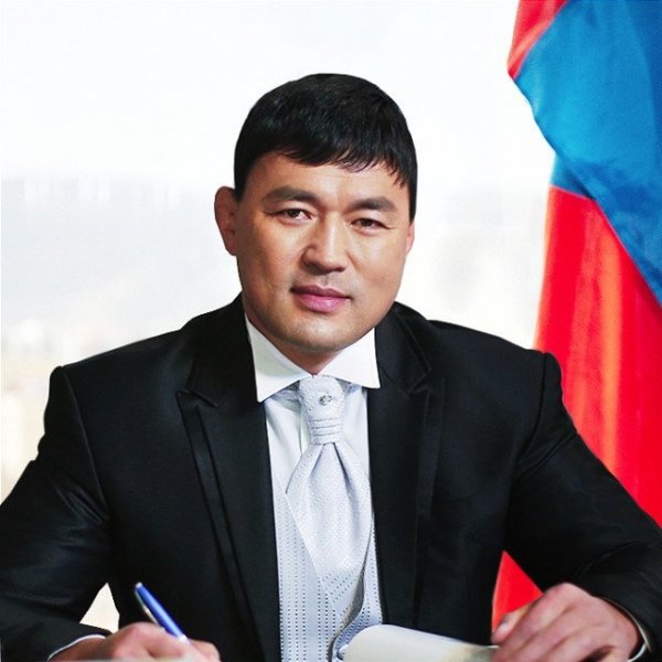 А.Сүхбат цолны тариф зарлалаа, одоо авлигатай тэмцэх хуульд суулгах уу