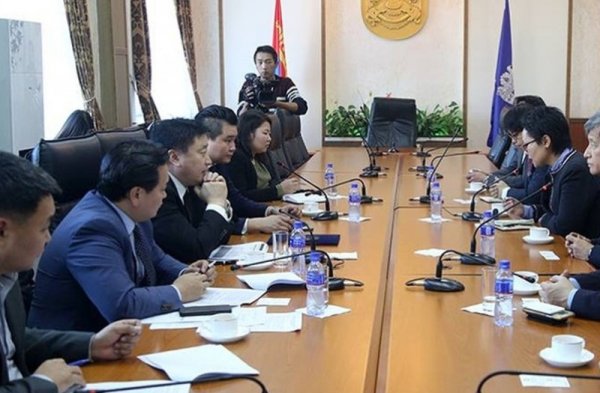 Хотын дарга “Кореа Смарт Карт” компанийн Ерөнхийлөгчтэй уулзлаа