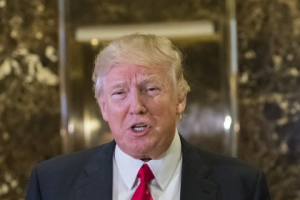 Трамп Оростой цөмийн зэвсгийн талаар тохиролцохыг санал болгов