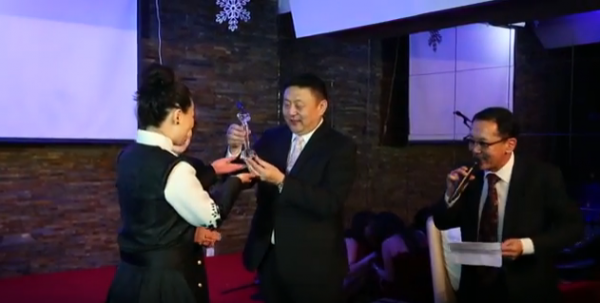 People сэтгүүл оны шилдгүүдийг нэрлэлээ