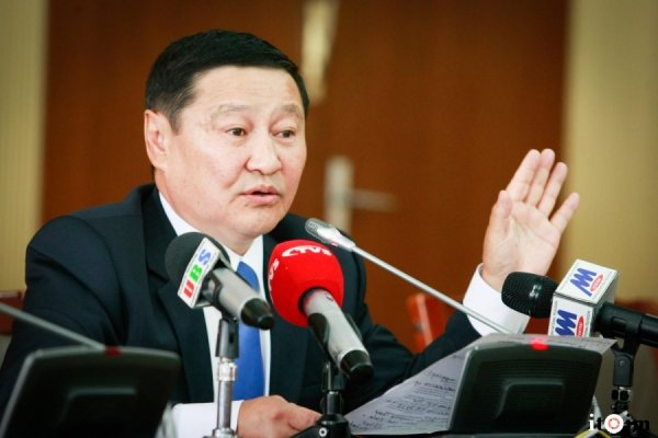 Н.АЛТАНХУЯГ НАМЫН ДАРГА БОЛОХЫН ТУЛД ЕРӨНХИЙЛӨГЧ БОЛОХ БОЛОМЖОО АЛДЛАА