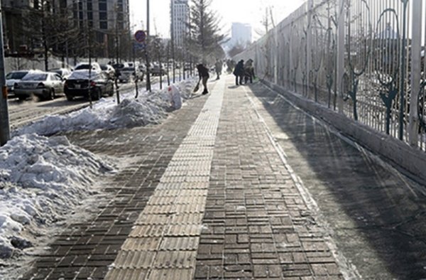 Аж ахуй нэгж, байгууллагуудыг орчны цасаа цэвэрлэхийг уриалж байна