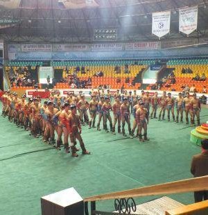 Энэ сард Бөхийн өргөөнд гурван барилдаан болно