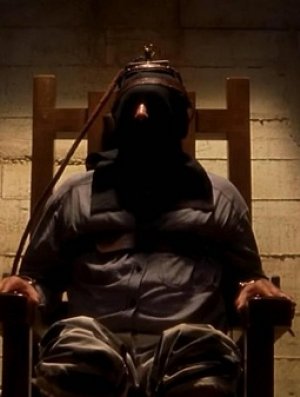 Цаазлуулаад амьд үлдсэн хэрэгтэнг ахин дүүжлэх гэнэ