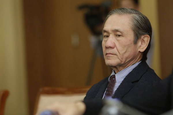 Н.Энхбаярыг Ерөнхийлөгчийн сонгуульд нэр дэвших боломжгүй гэж үзжээ