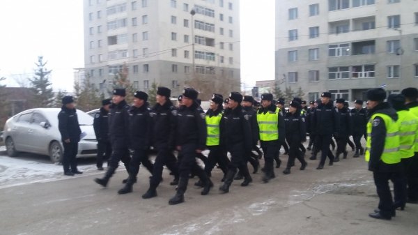 Цагдаа, дотоодын цэргийн бие бүрэлдэхүүн баяр, амралтын өдрүүдэд өндөржүүлсэн бэлэн байдалд үүрэг гүйцэтгэнэ. Үндэсний