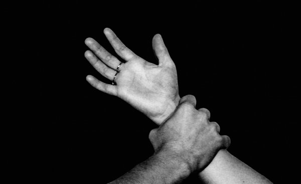 ГЭР БҮЛИЙН ХҮЧИРХИЙЛЛИЙН УЛМААС ҮЙЛДЭГДСЭН ГЭМТ ХЭРЭГ БУУРЧЭЭ