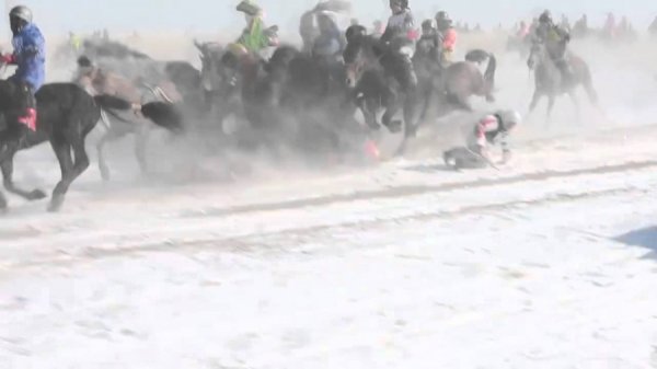 УЯАЧИД АА, ӨВӨЛ Ч БАС ЭРИЙН ГУРВАН НААДАМ ЗОХИОХ УУ