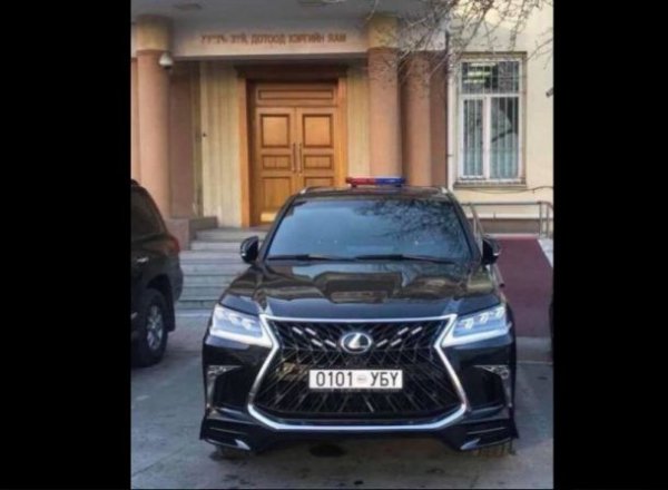 Машиныхаа үнийг мэдээгүй байна гэж байх уу Сайд аа