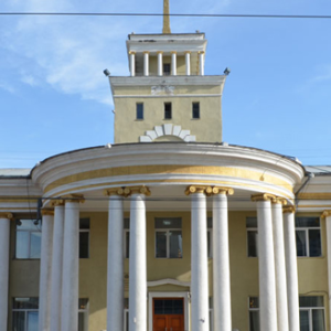 Газар хөдлөлтийн төвд байсан дөрвөн  Монгол оюутныг шилжүүлсэн