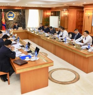 АМГТГ болон Сангийн яамны Төрийн нарийн бичгийн даргыг томиллоо