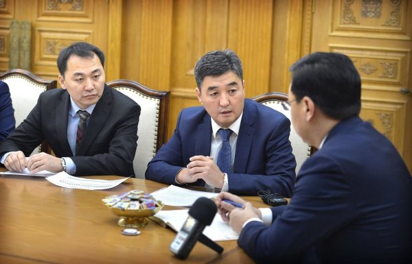 Ж.Эрдэнэбатын яриад байсан НОГДОЛ ашгийг Д.Ариунболд үгүйсгэв