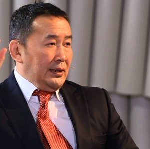 Ерөнхийлөгчийн жилийн орлого 111 сая төгрөгөөр буурчээ