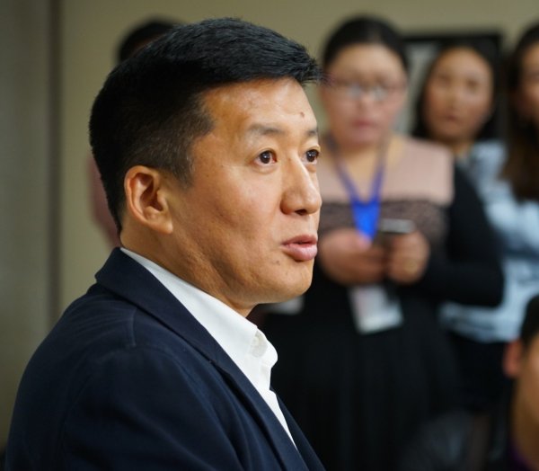 С.Баярцогт, Б.Ариунсан нарыг 30 хоног үргэлжлүүлэн хорихоор боллоо