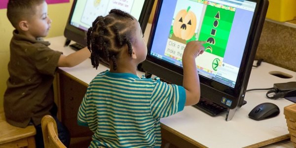 ХҮҮХДЭЭ МЭДЛЭГТЭЙ, МЭДЭЭЛЛИЙН ДАРХЛААТАЙ БОЛГОЁ