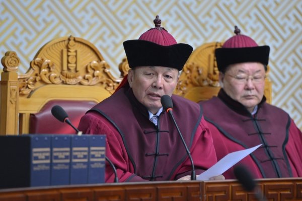 Д.СУГАРЫГ СУГАЛЧИХЛАА ОДОО ЯАХ УУ...