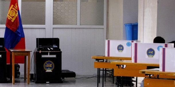 Нөхөн болон дахин сонгуульд сонгогчдын 50-иас илүү хувь нь оролцов