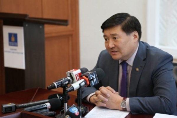 Ажлаа хийдэггүй, худалч Хөдөлмөр, нийгмийн хамгааллын сайд С.Чинзоригийг огцруулах хэрэгтэй