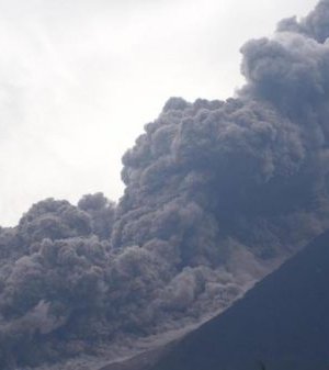 Галт уул дэлбэрсний улмаа амиа алдсан хүмүүсийн тоо нэмэгджээ