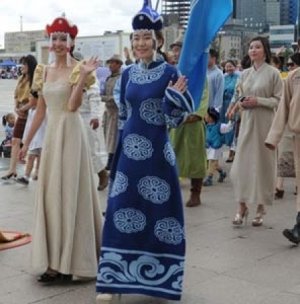 “Дээлтэй монгол” наадам болно