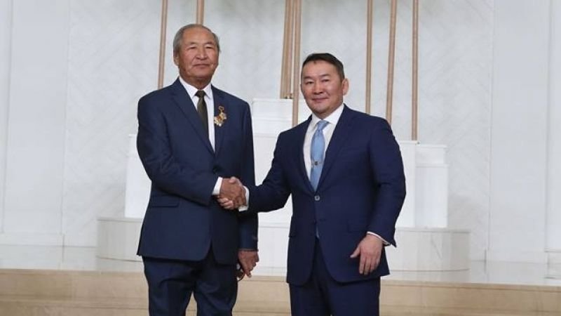 Цагаансуваргын ордыг төрийн мэдэлд авах тухай Ц.Хурц баатрын хурц үг