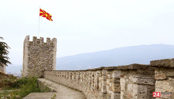 МАКЕДОН УЛС НАТО-Д ЭЛСЭХ ГЭЖ БАЙГААТАЙ ХОЛБОГДУУЛАН ОРОСЫН БАЙР СУУРИЙГ ИЛЭРХИЙЛЖЭЭ