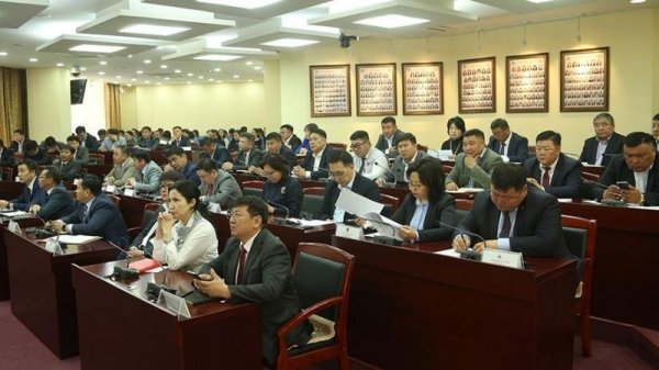 Нийслэлийн удирдах ажилтны шуурхай зөвлөгөөн боллоо