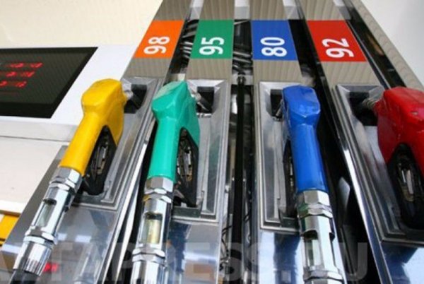 Шатахуун импортлогчид үнээ дахин нэмлээ