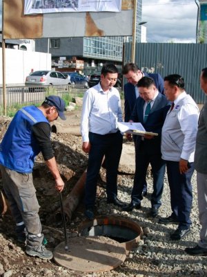 “E-mart” орчмын борооны ус зайлуулах шугамын ажил наадмын өмнө дуусна