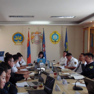 Орон сууцны нэгдүгээр давхарт үйл ажиллагаа явуулж буй хоолны газруудыг хаана