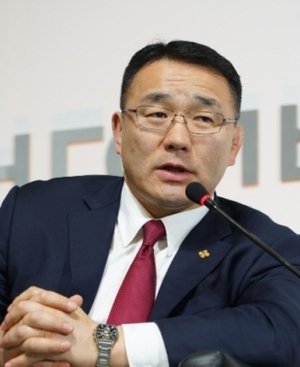 Д.Сумъяабазар ”Эрдэнэс Тавантолгой”-н IPO-гоо 180 хоногт багтаахаар ажиллаж байна