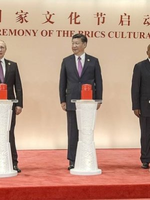 Худалдааны дайн дэгдэж буй энэ үеээр БРИКС-ийн 10 дахь удаагийн дээд хэмжээний уулзалт эхэлнэ