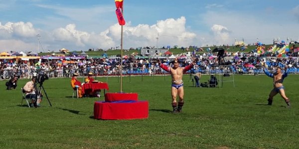 Р.Пүрэвдагва Даншигийн дархан аварга боллоо