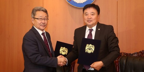 НИЙСЛЭЛ ХОТЫГ ШИНЖЛЭХ УХААНЫ ҮНДЭСЛЭЛТЭЙ ХӨГЖҮҮЛЭХ САНАМЖ БИЧИГТ ГАРЫН ҮСЭГ ЗУРАВ