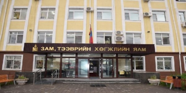 УИХ-ын гишүүн асан Д.Гантулгын шүүх хурал хойшилж, ЗТХЯ-нд томилгоо хийгдсэн өдрүүд