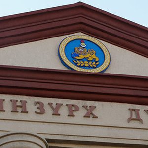 Тамгын газрын даргыг хутгалсан Б.Идэрчулуун гэж хэн байв?