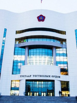 Танилц: МАН-ын удирдах зөвлөлд хэн хэн багтдаг вэ?