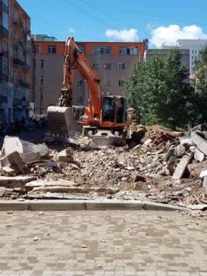 Сургууль, цэцэрлэг барих байршлуудын газрыг чөлөөлж байна