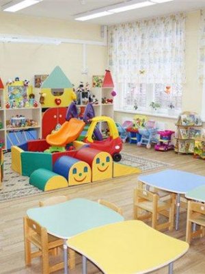 Барилгыг нь буулгасан гурван сургууль, 13 цэцэрлэгийн хүүхдүүд хаачих вэ?