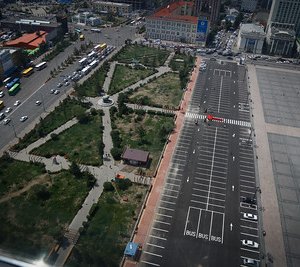 Сүхбаатарын талбайн авто зогсоолын ажиллах цагийг сунгалаа