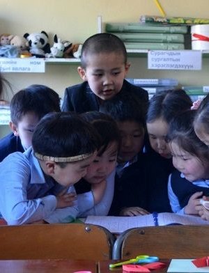 Хүүхэд бүрийг боловсролд тэгш хамруулах төсөл хэрэгжиж байна