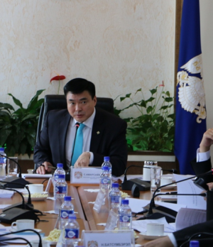 НИТХ-ын ээлжит бус хуралдаанаар агаарын бохирдлын талаар ярина