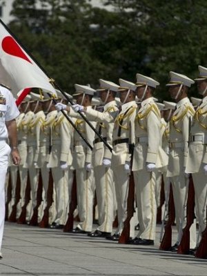 Япон улс цэргийн зардлаа нэмжээ