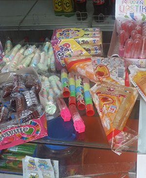 Хаяг шошгын зөрчилтэй бүтээгдэхүүн авахгүй байхыг сэрэмжлүүлж байна