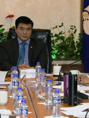 Нийслэлийн худалдаа, үйлчилгээний нийтлэг журмын төслийг буцаан татжээ