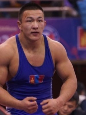 Ө.Батзул, Т.Тулга нар аваргын алтан медалийн төлөө барилдана