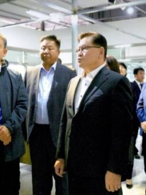 Шадар сайд Эрээний чөлөөт бүсийн үйл ажиллагаатай танилцлаа