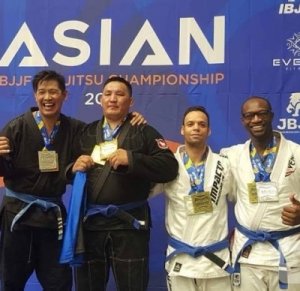 О.Баярхүү хос алтан медаль хүртлээ