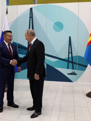 Ерөнхийлөгч Х.Баттулга ОХУ-ын Ерөнхийлөгч В.В.Путинтай уулзлаа