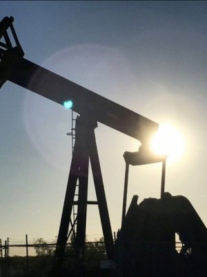 Түүхий нефтийн үнэ 3 өдөр дараалан өсчээ